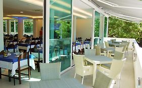 Hotel Matteo  3*